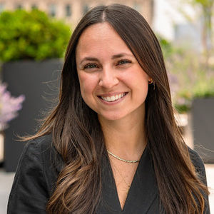 Meet your Posher, Romi